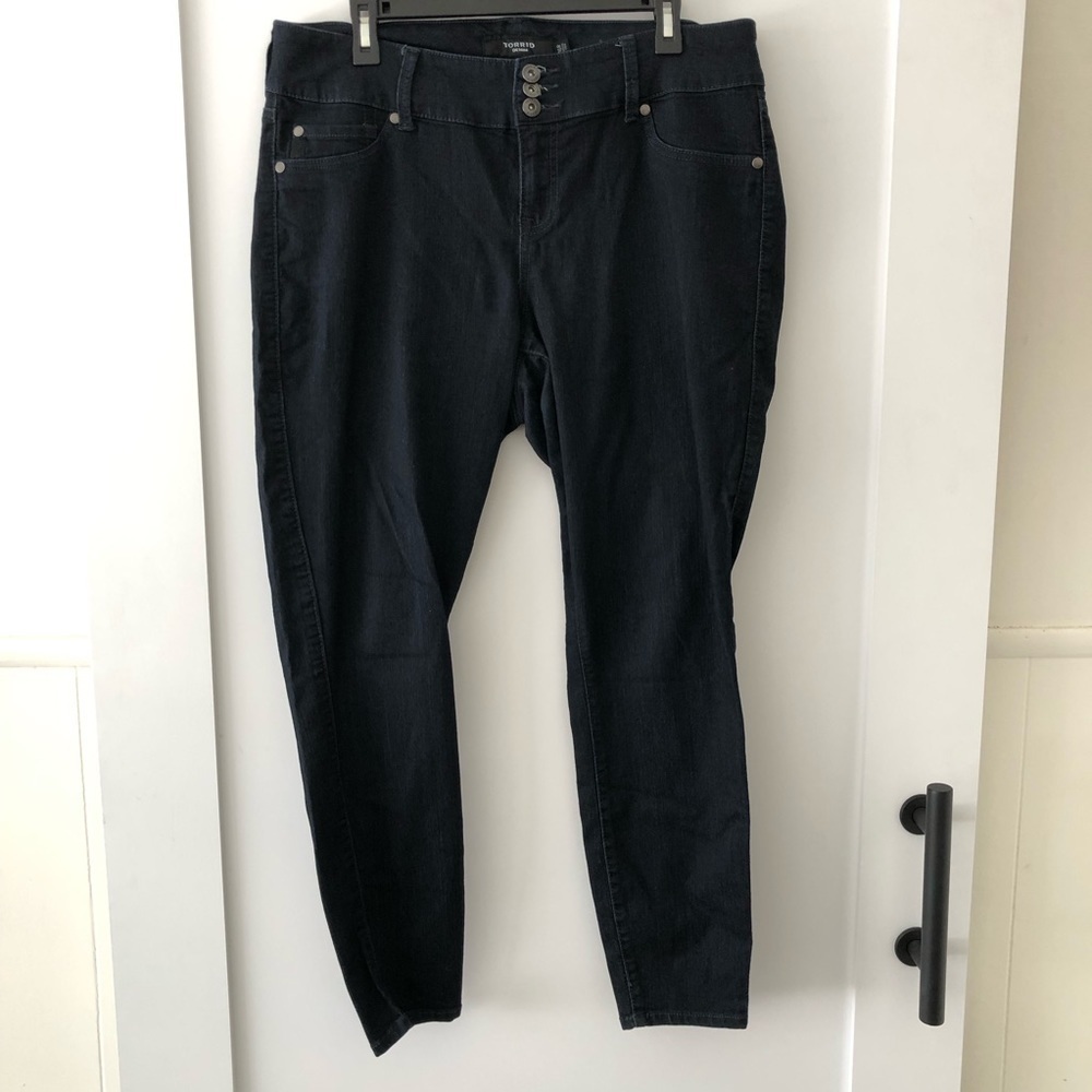Torrid Blue Skinny Jeans 16
